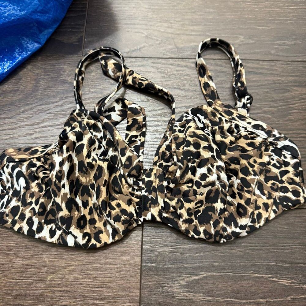 Lascana Women’s 32DDD Leopard Swim Top